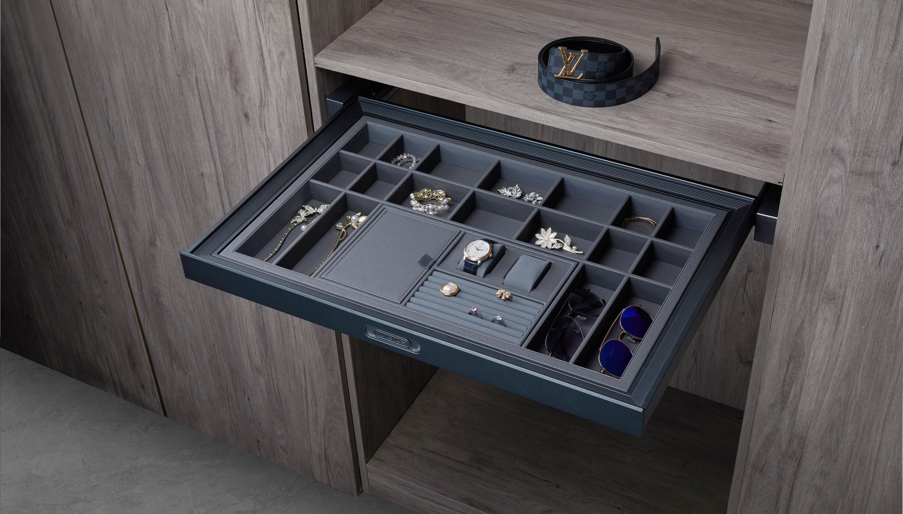 1a8e1b561f29e24bbbbde6501e6ed99e 1a8e1b561f29e24bbbbde6501e6ed99e